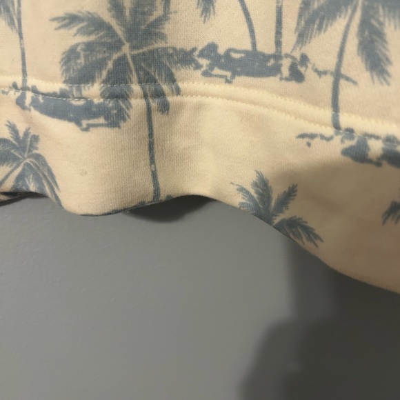 2 piece crop sweatshirt and shorts in size large. - Picture 8 of 12